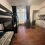 Summer Apartment