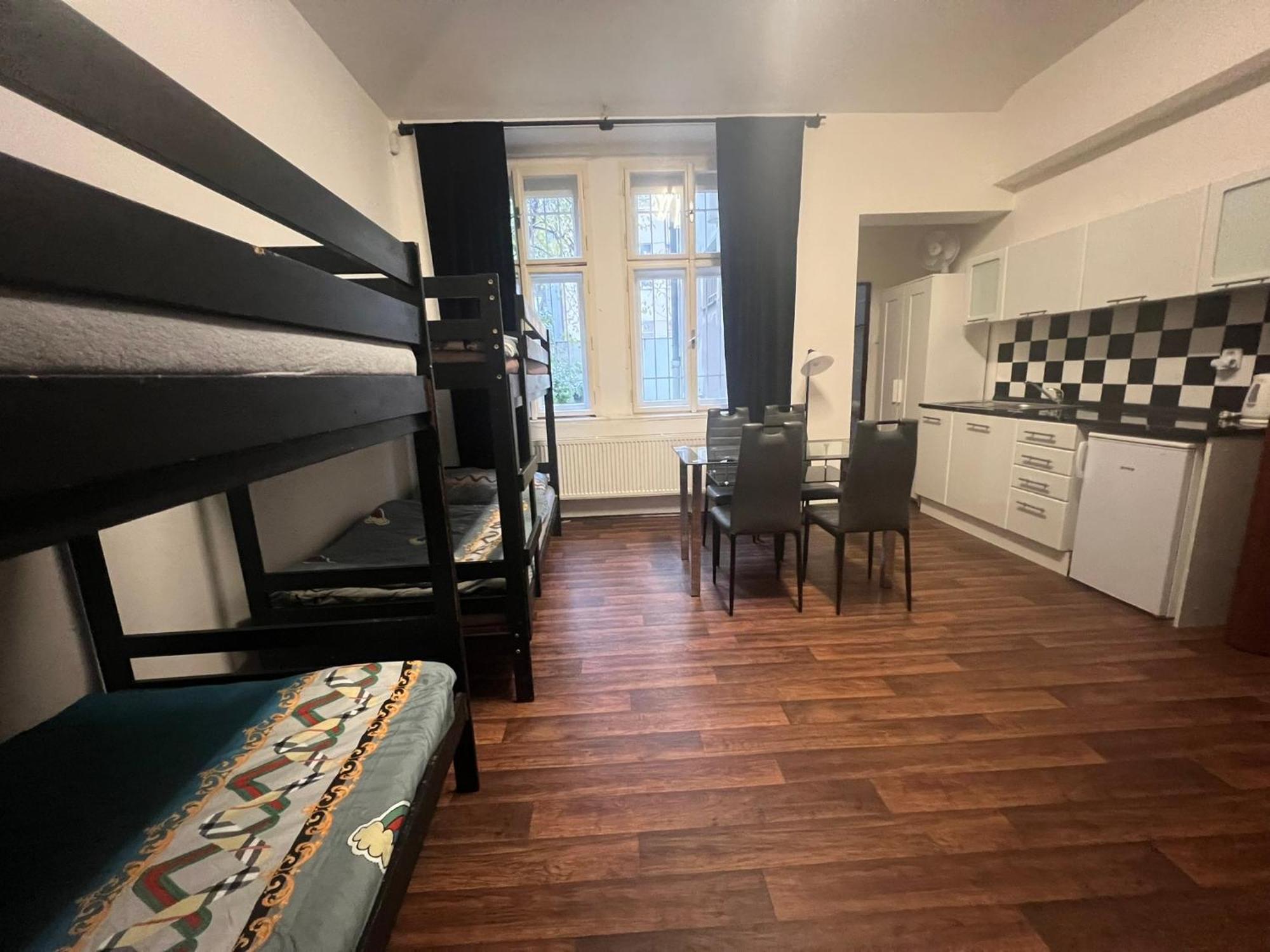 Summer Hostel